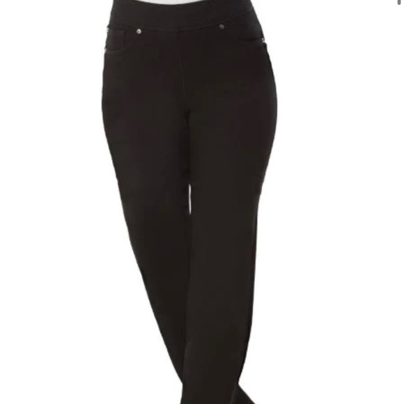 Luxe Denim⭐️Straight leg pant w/stretch⭐️BNWOT - Picture 2 of 11